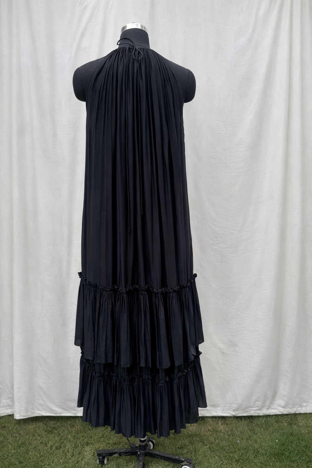 Layla Long Dress – flowing Indian dress by Ozel