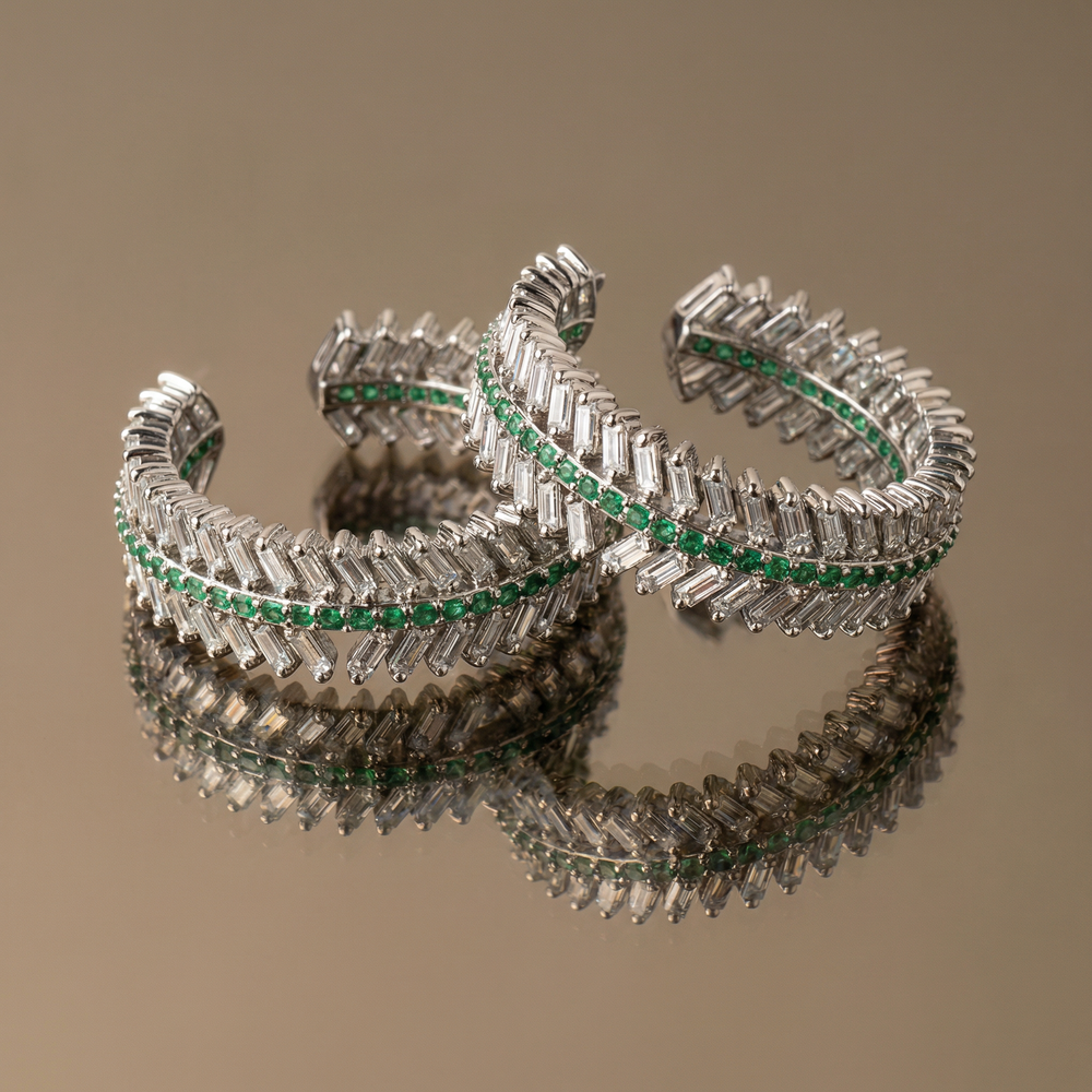 Mahira emerald spine earrings – detail view by Ozel