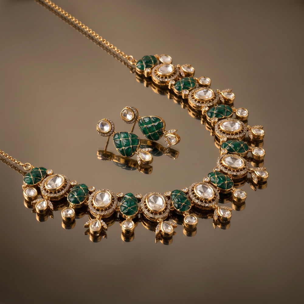 Necklace detail of Nandini Noor kundan set — Ozel