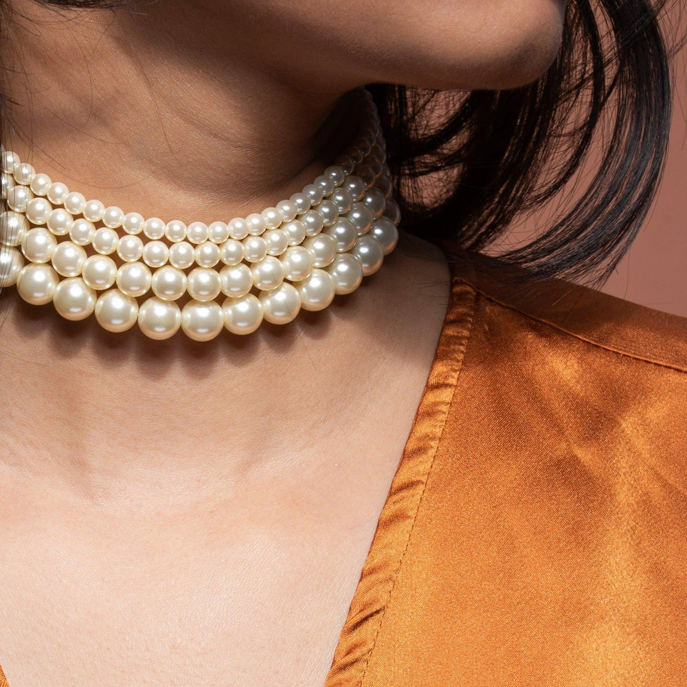 Swarovski four layer choker – pearl collar detail by Ozel