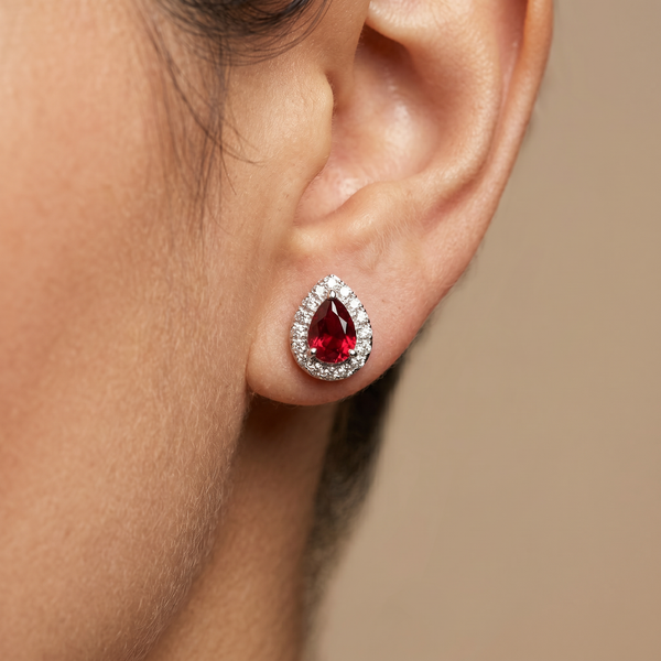 Ruvyra Garnet 925 Silver Studs