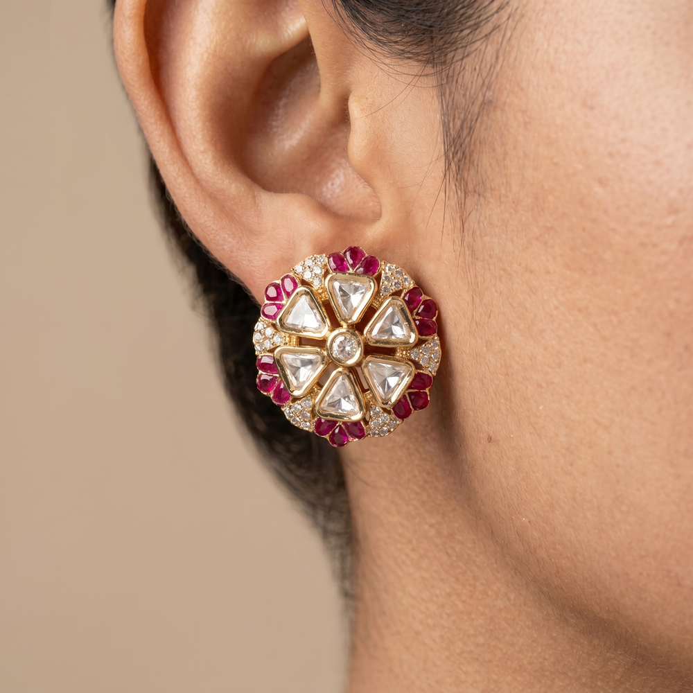 Sharvini stud earrings – refined Indian heirloom by Ozel