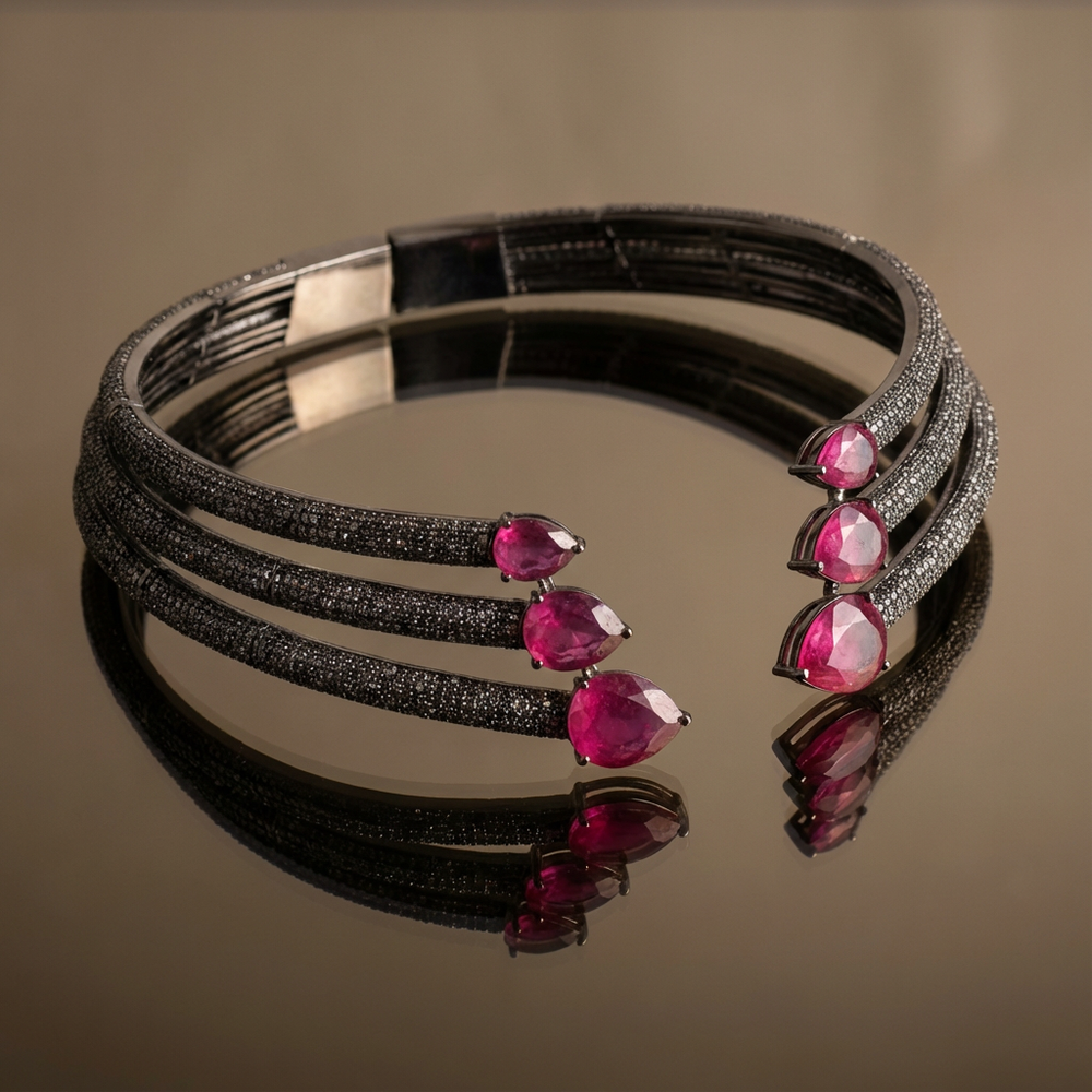 Serpenti moderna choker – front view by Ozel