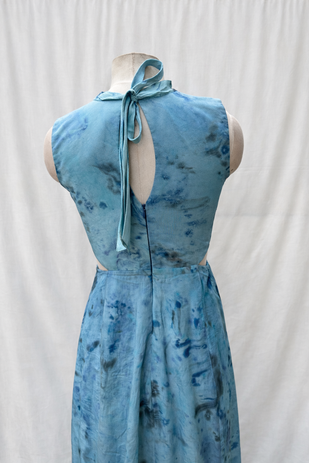 Cut Out Marble Print Dress – statement cutout dress by Ozel