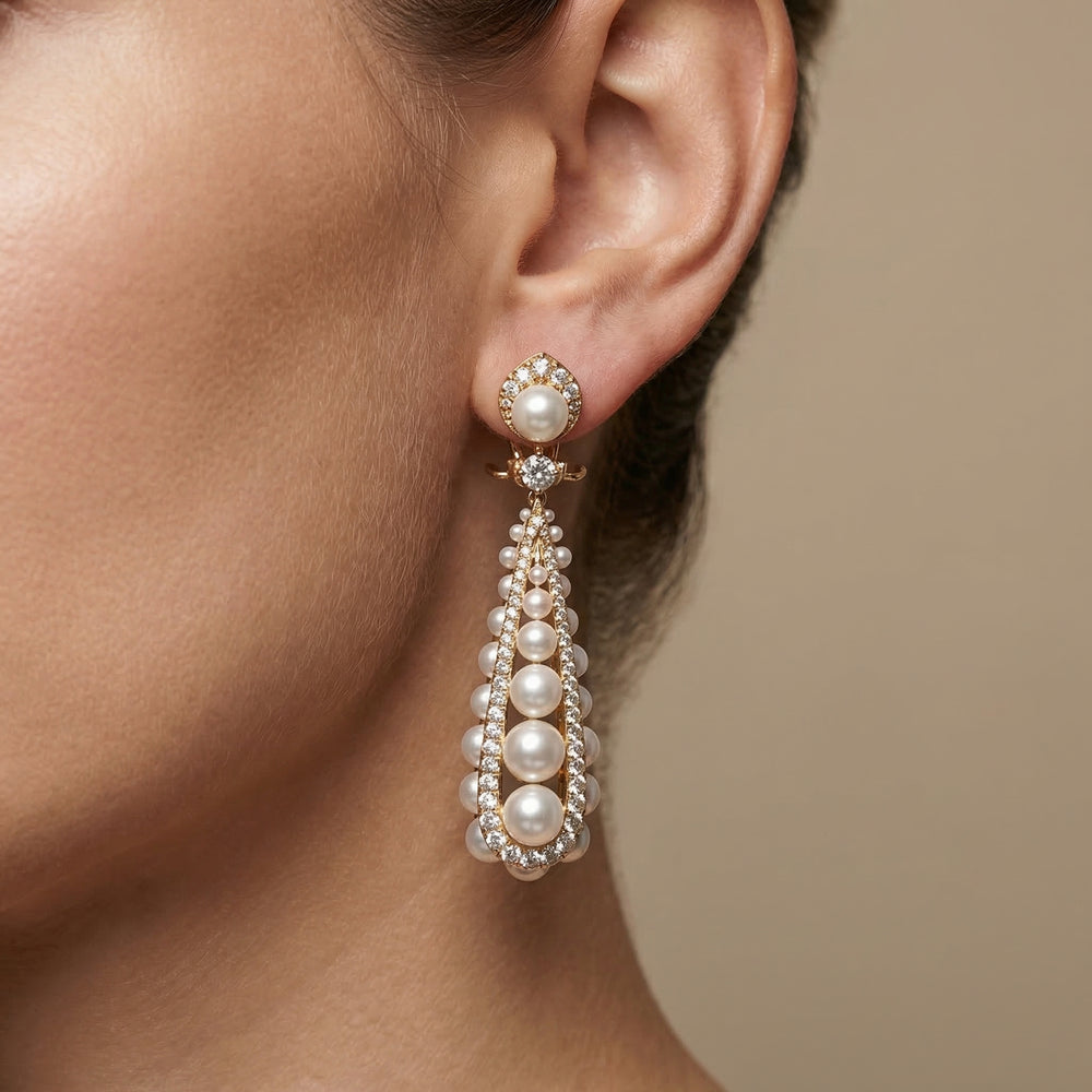 Miréva – pearl cascade earrings by Ozel