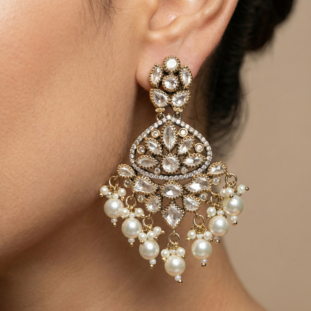 Akanksha – pearl drop earrings by Ozel