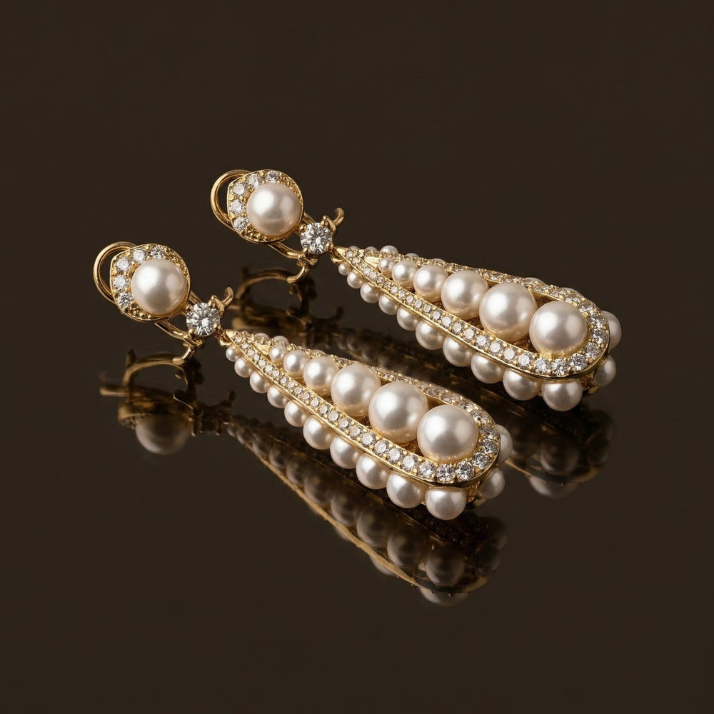 Miréva – pearl cascade earrings by Ozel