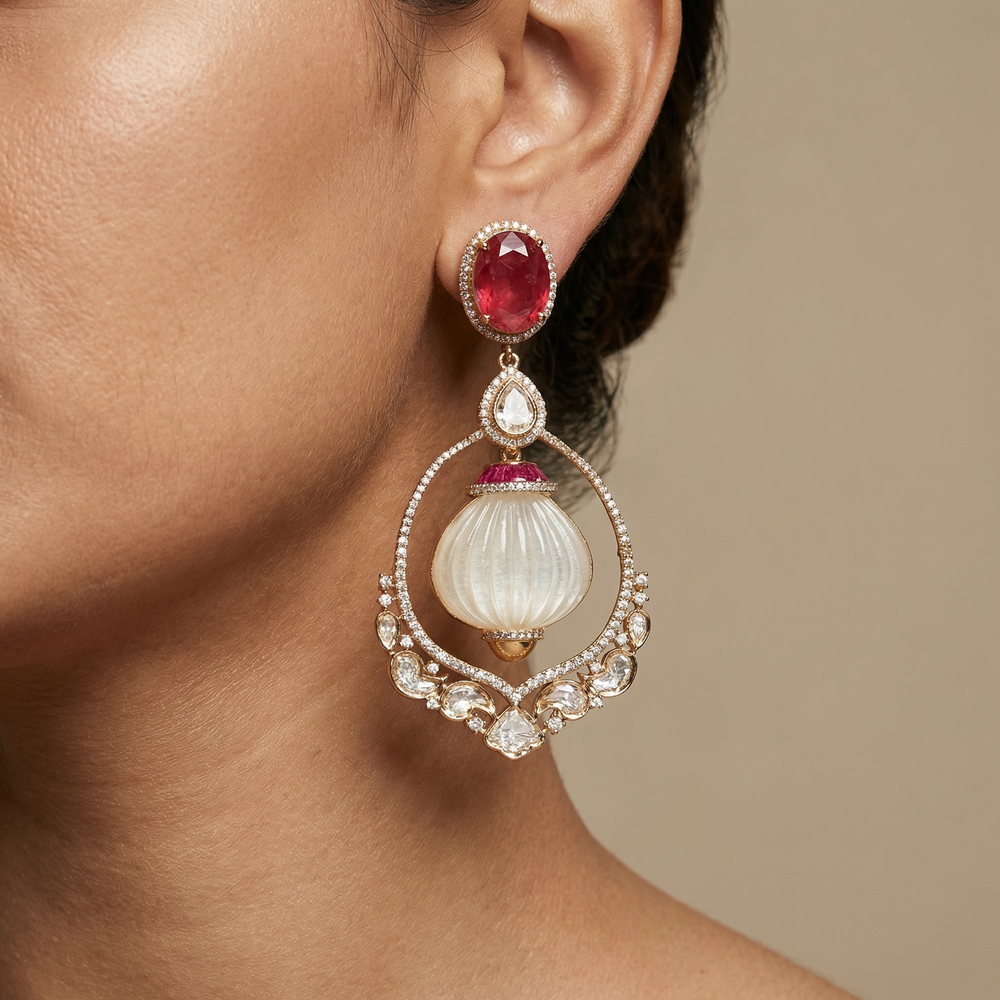 Avenya – radiant earrings by Ozel