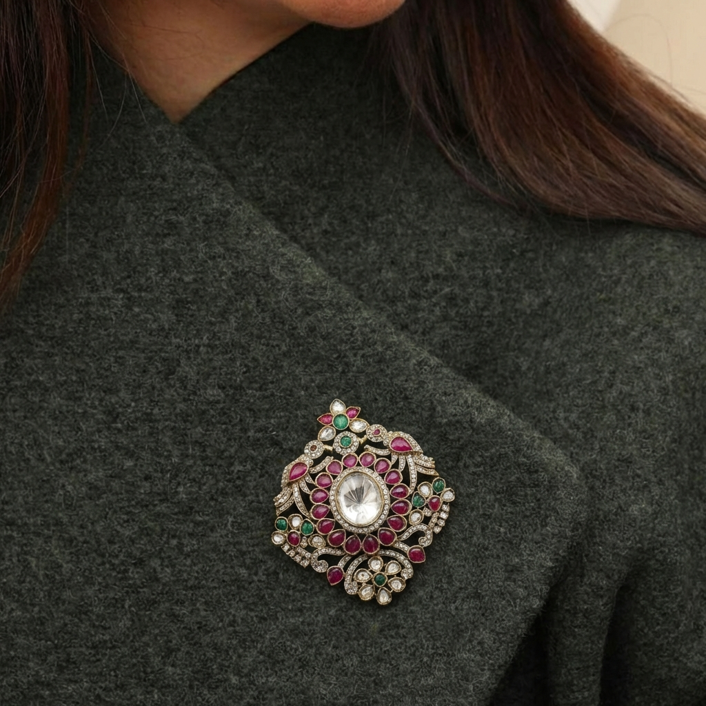 Four Corners Vintage Brooch