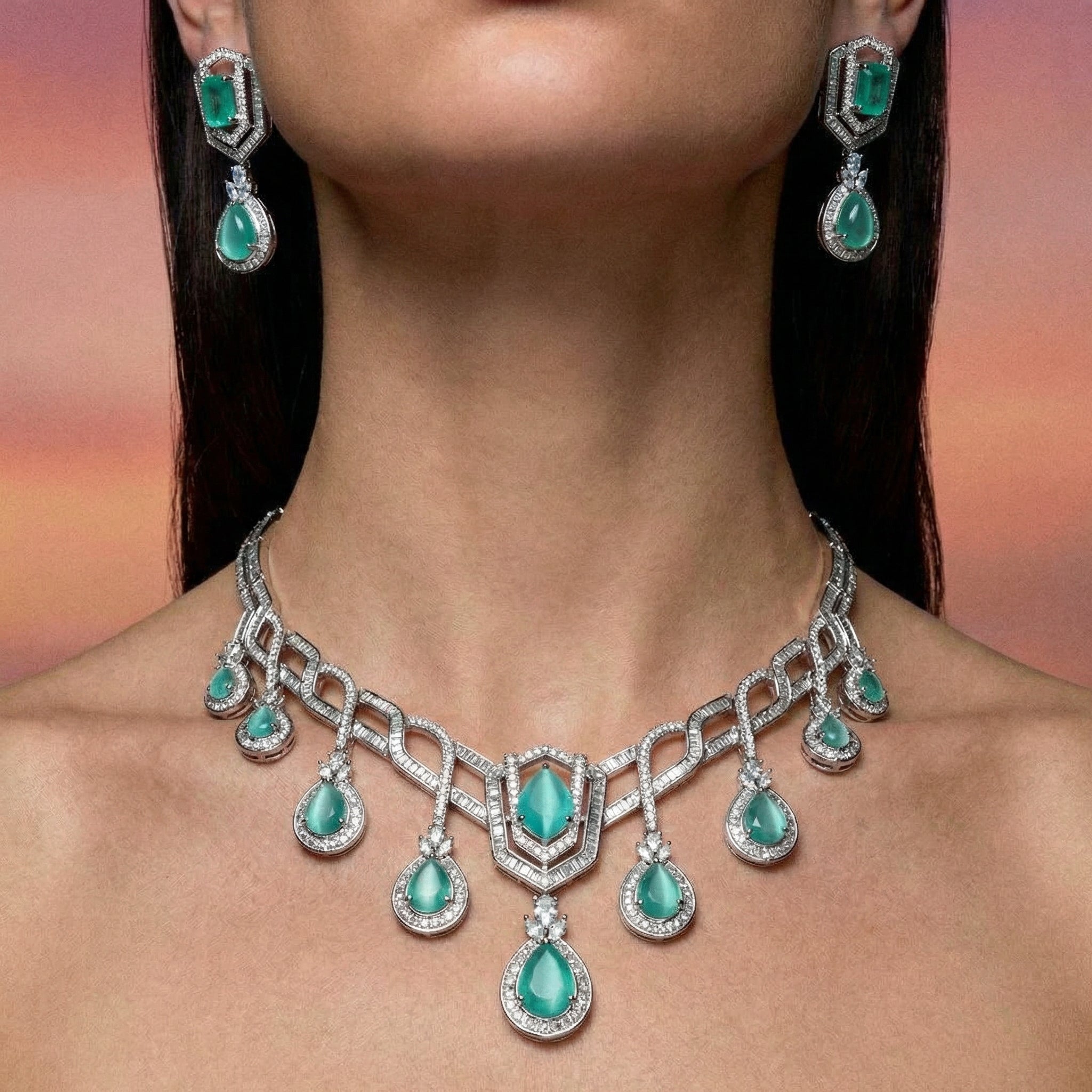 Élan Royale Necklace Set