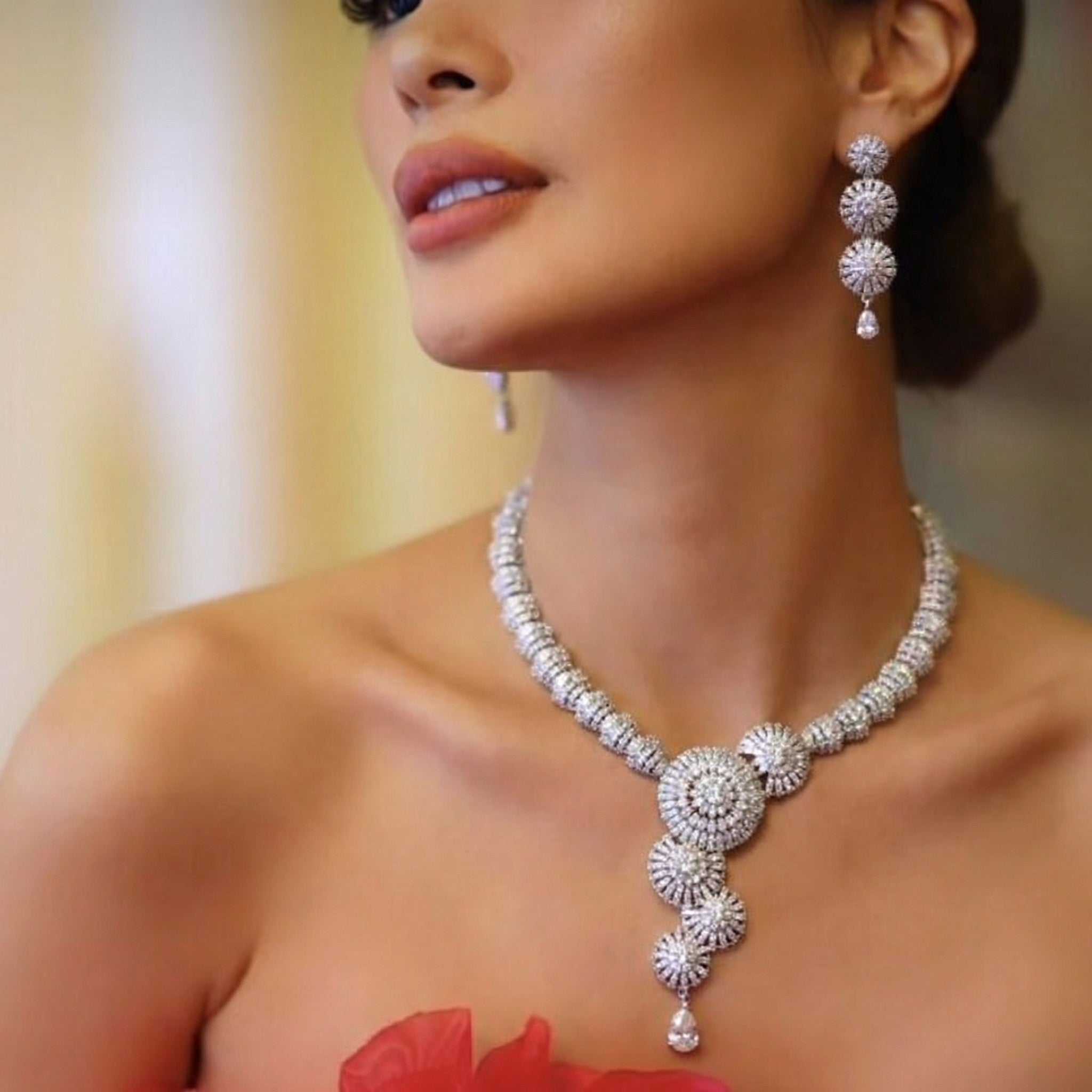 Sunburst AD Necklace Set