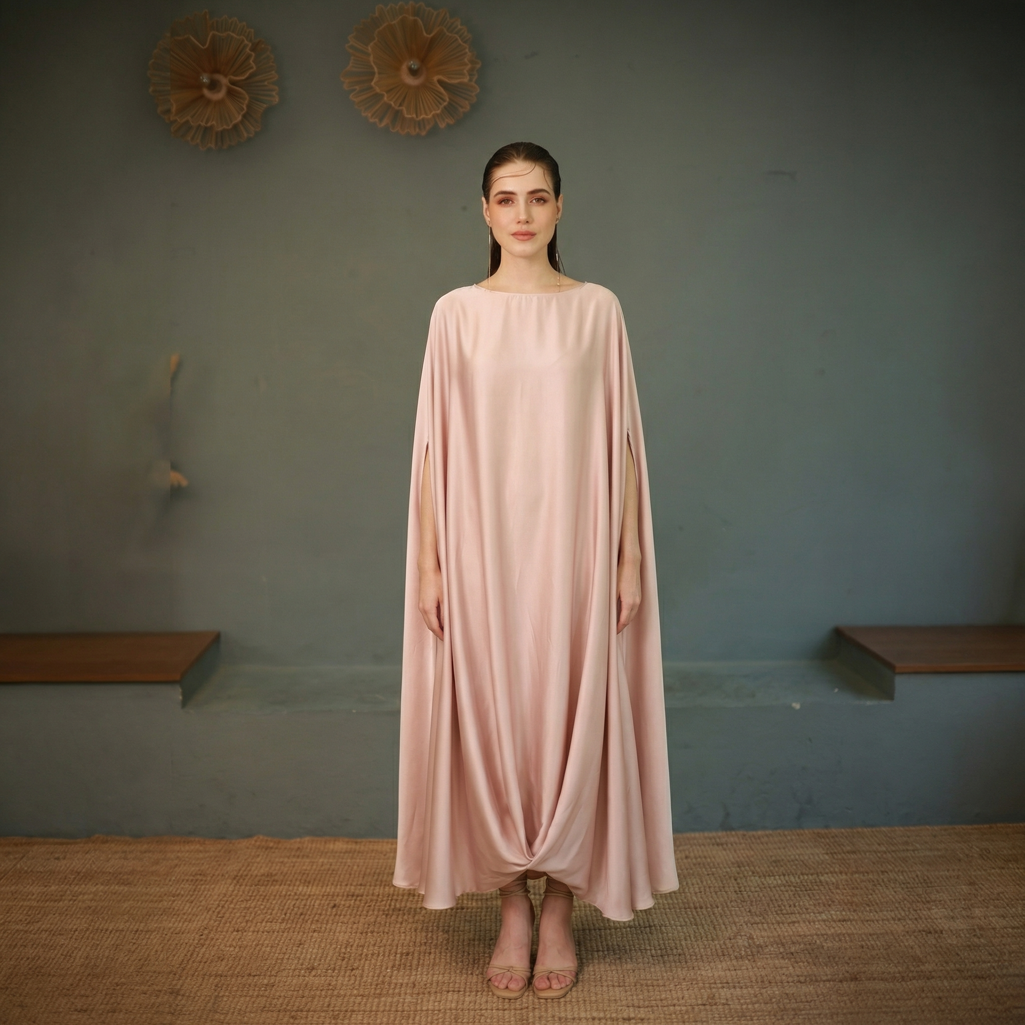 Zayna Kaftan in rose gold (Sale)