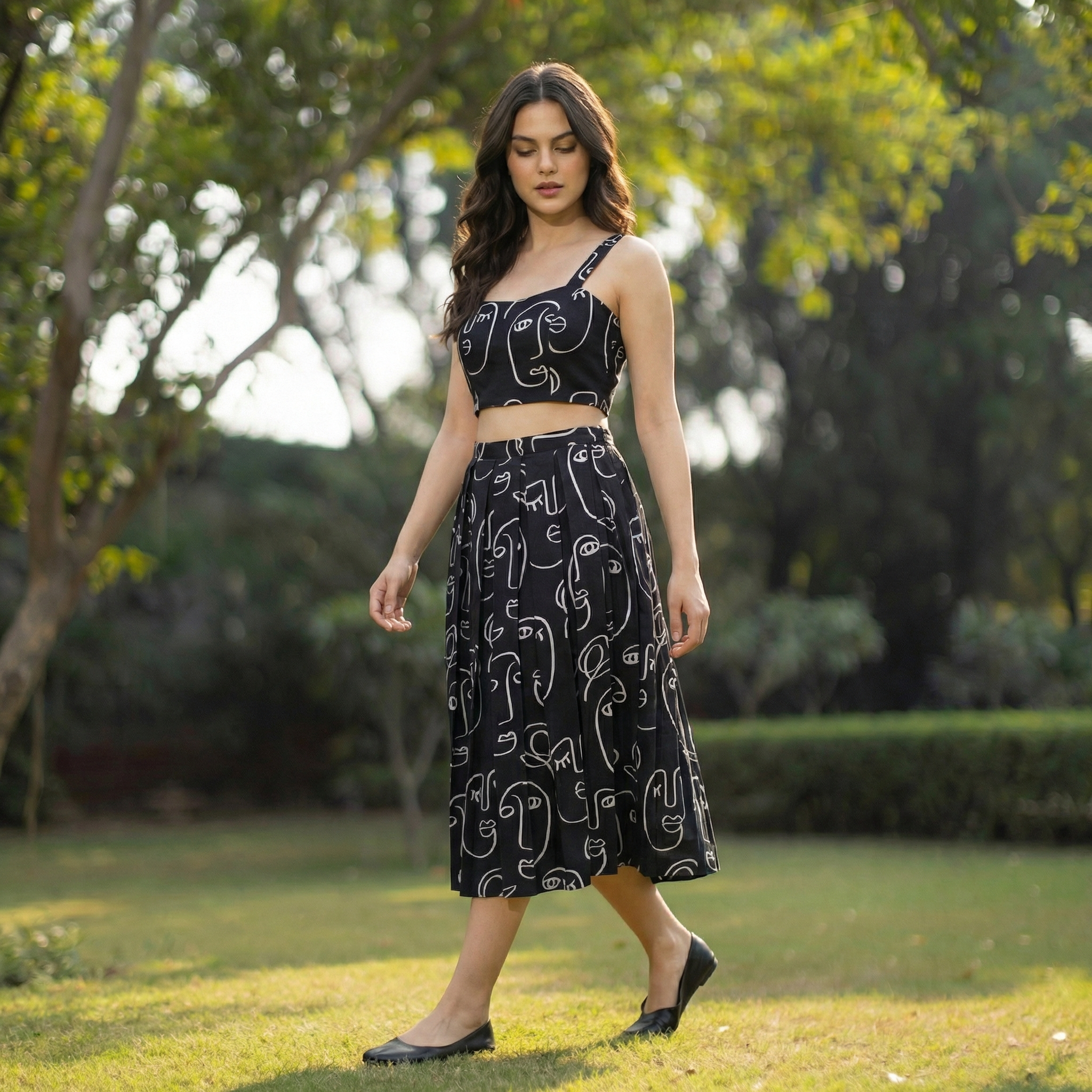 Black Line Art Coord Set (Sale)