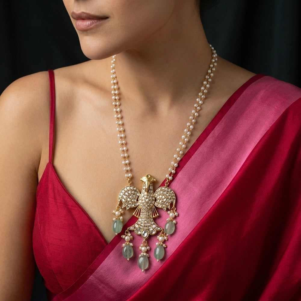 Aquila pendant necklace with sculptural stone centerpiece