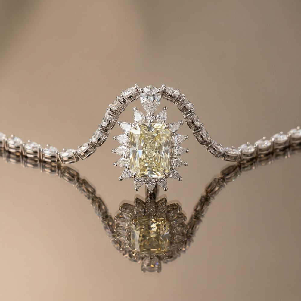 Solmira – radiant bloom necklace set by Ozel