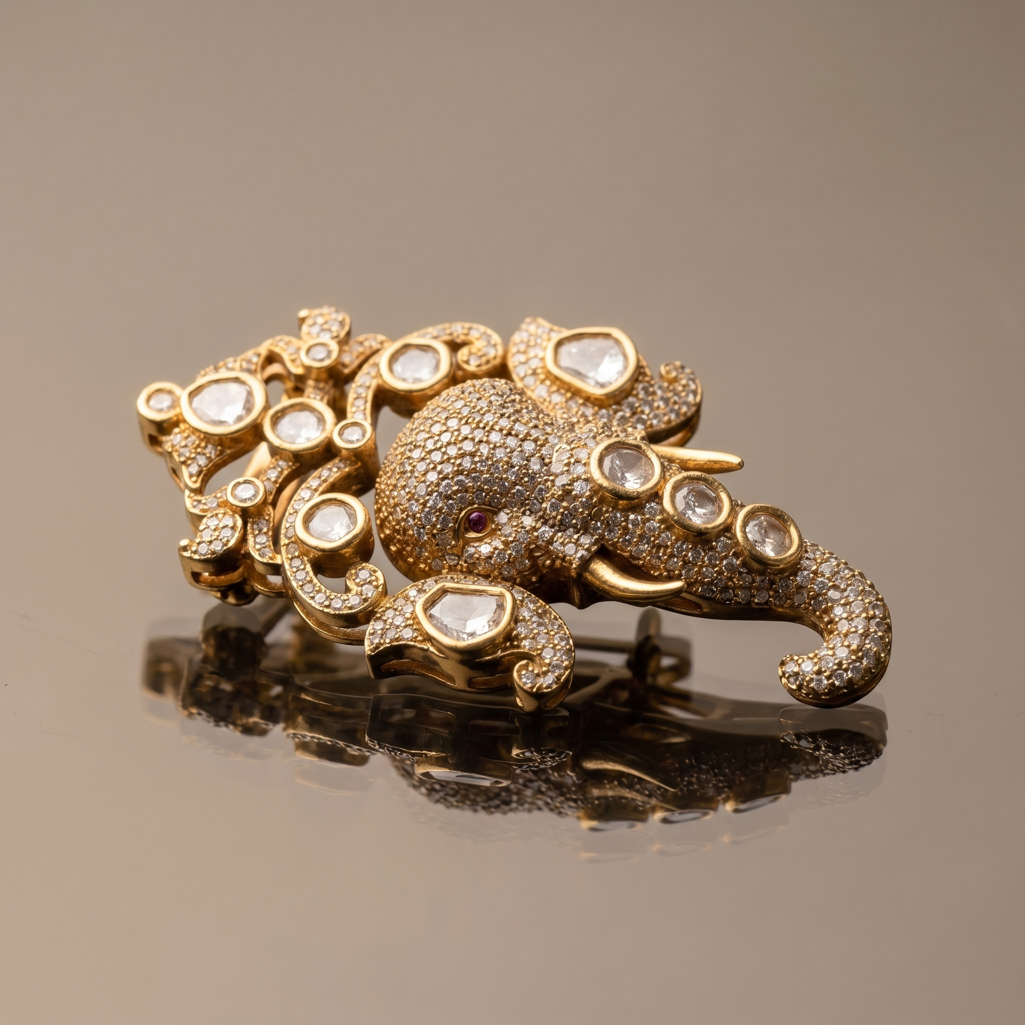 Gajviera Heirloom Brooch