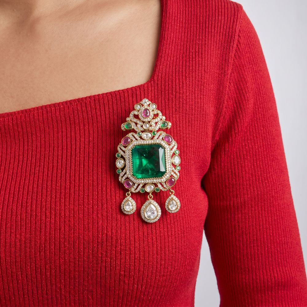 Zevarielle Emerald Crest Brooch