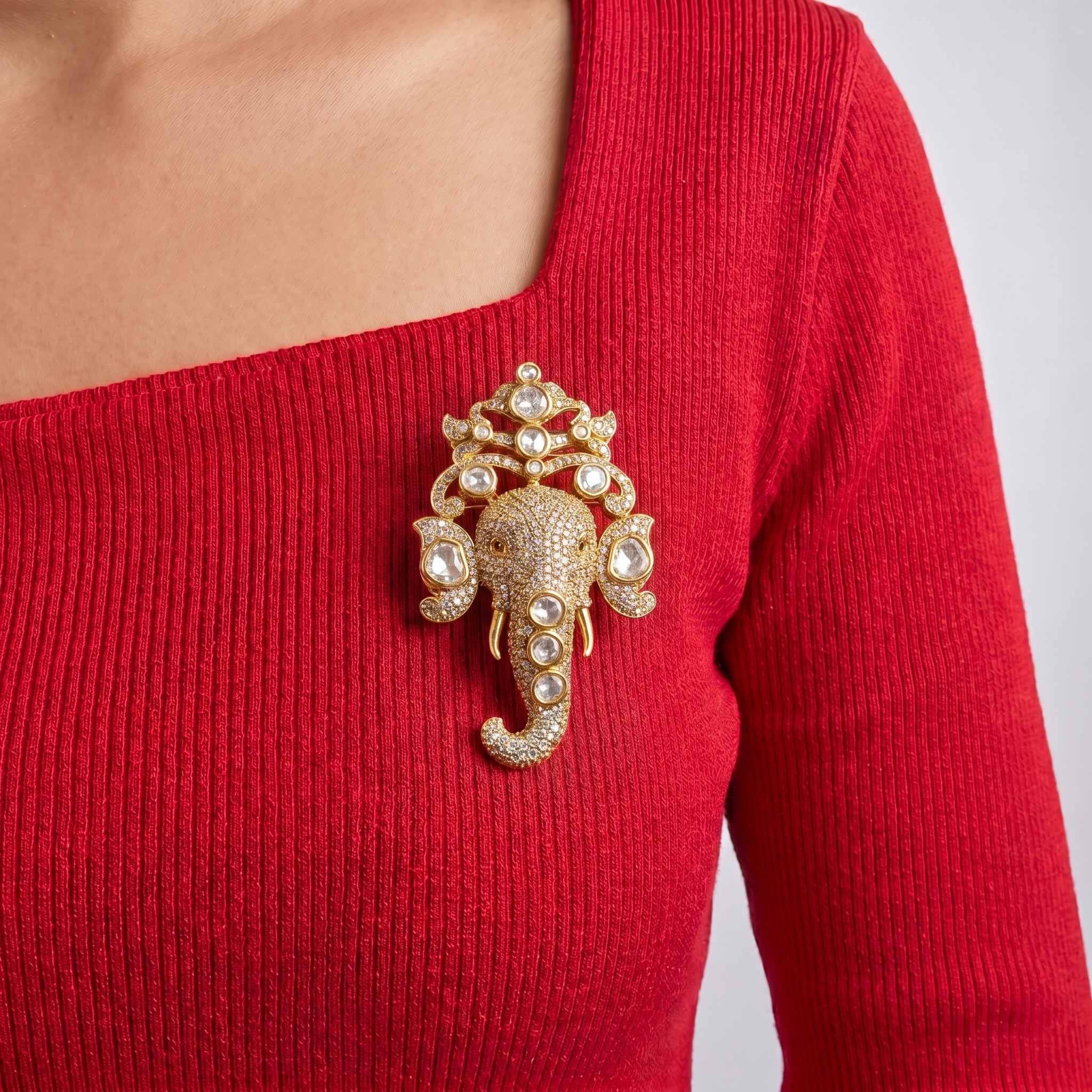 Gajviera Heirloom Brooch