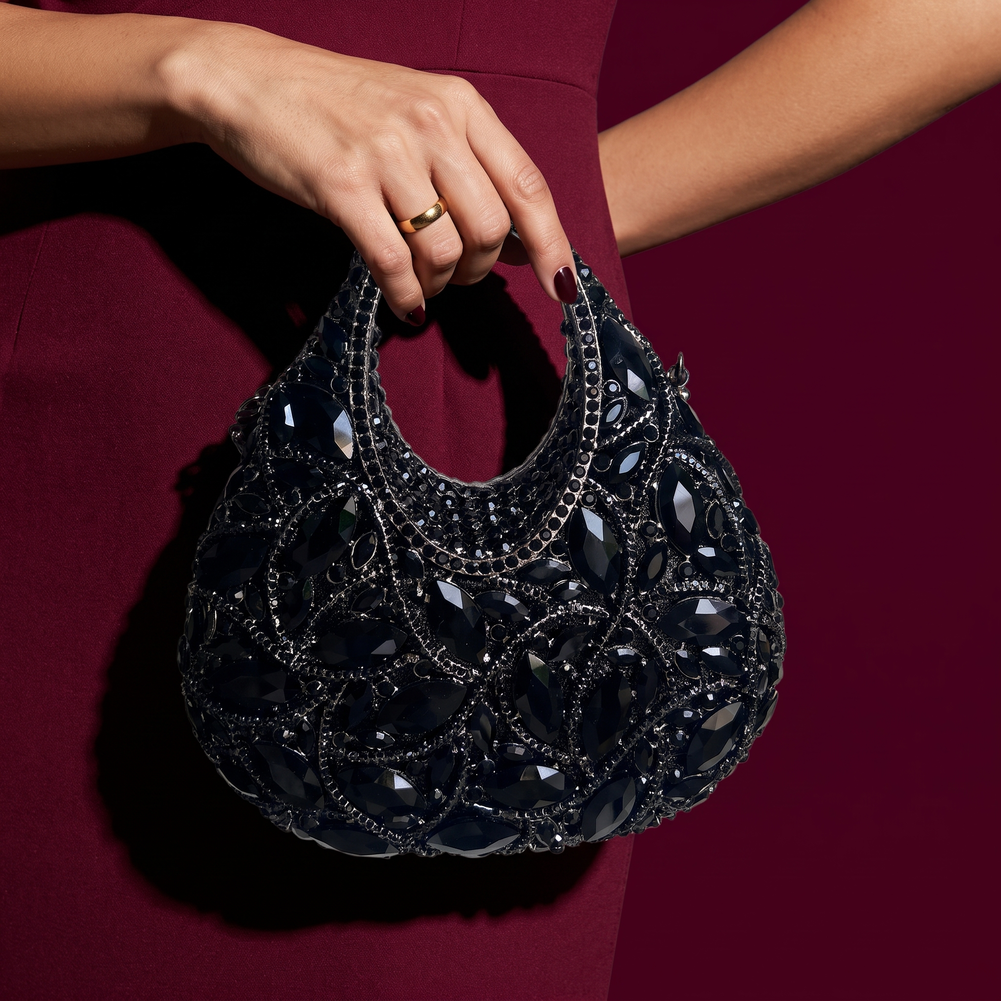 Tesoro Black Crystal Bag