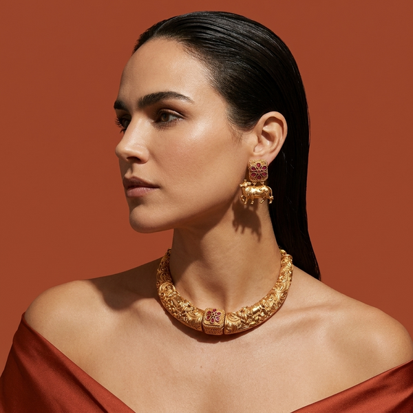 Yutika Heritage Collar Set
