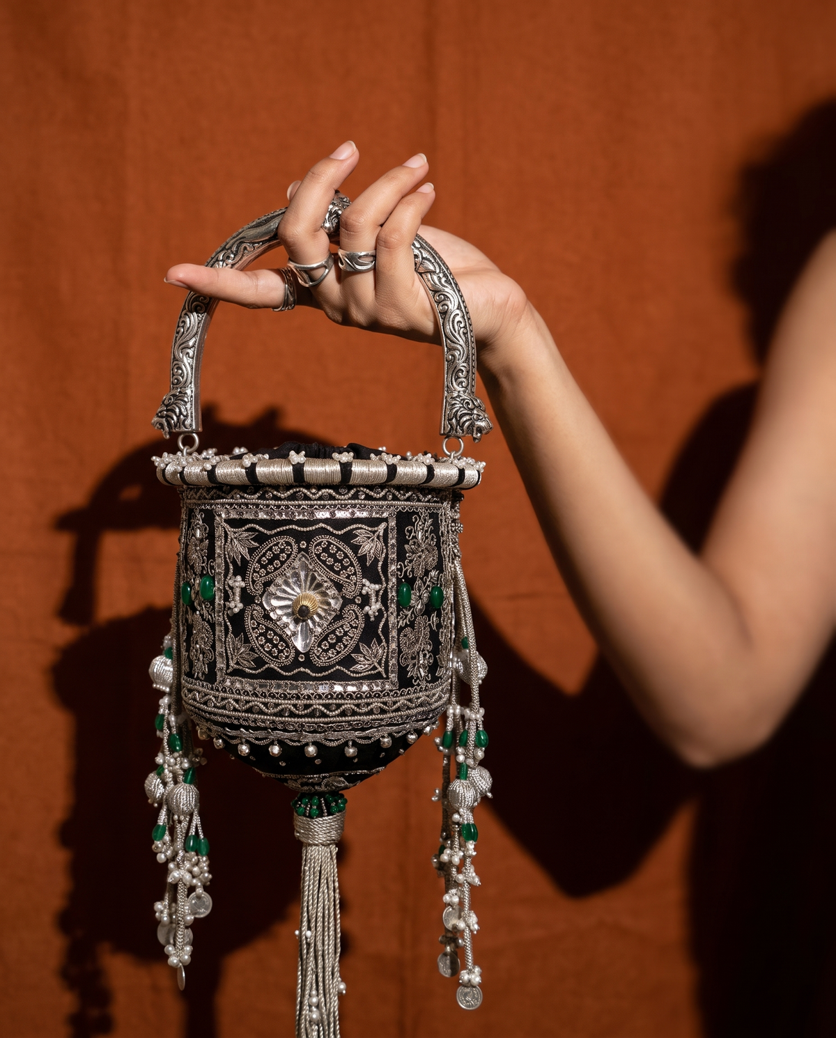 Lionela Hasli Bucket Bag - Black