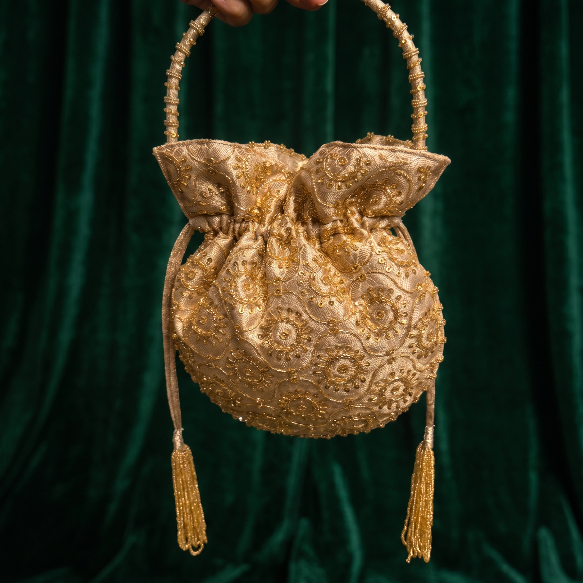 Svarnam Gold Potli Bag