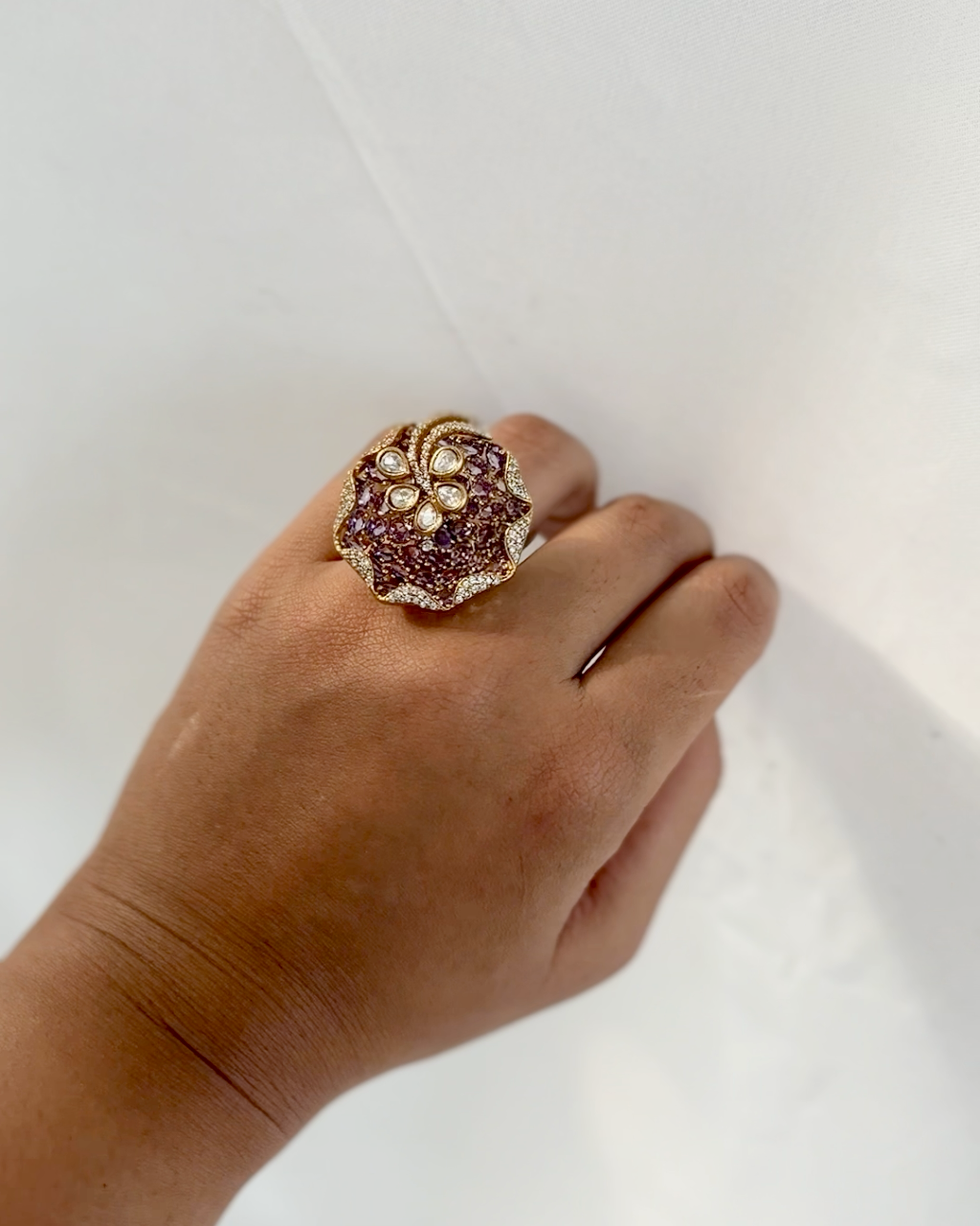 Nazaakat Floral Ring