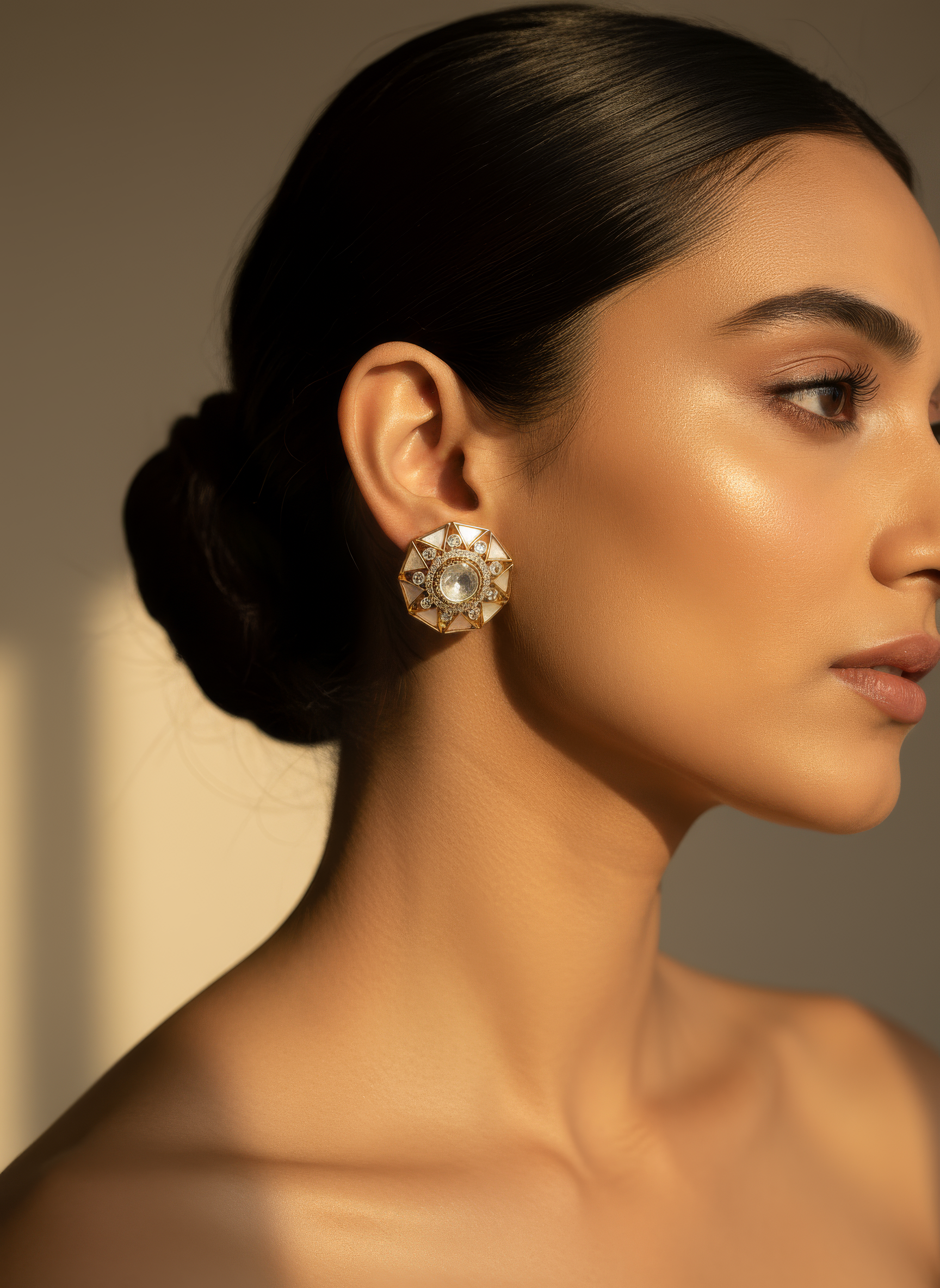 Geometric Stud Earrings Ivory