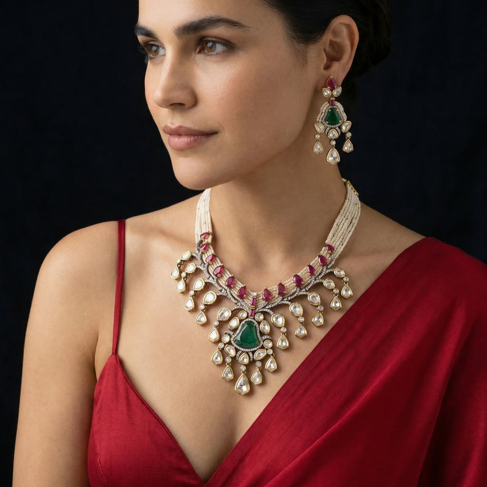 Mahua – pearl necklace set by Ozel