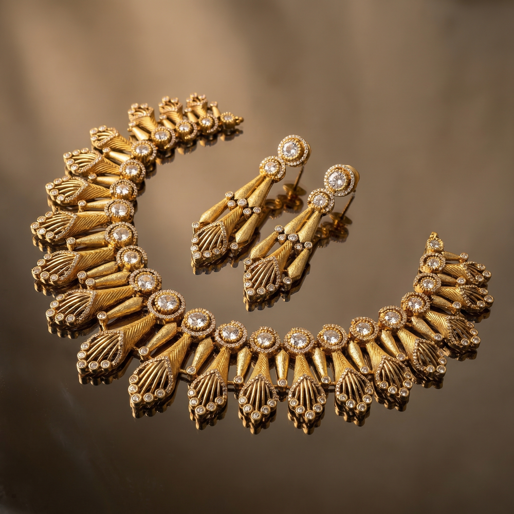 Vyantra – aurelle collar necklace set by Ozel