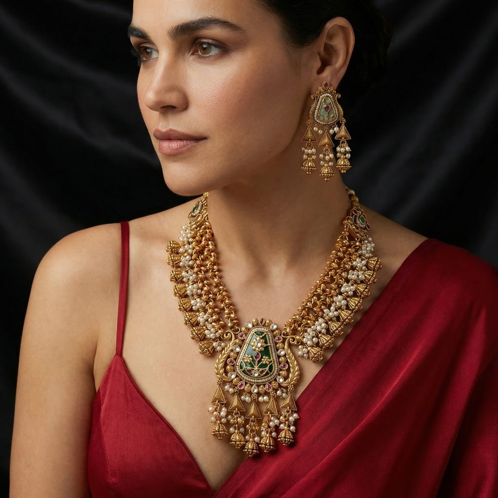 Kanaka – traditional haar set by Ozel