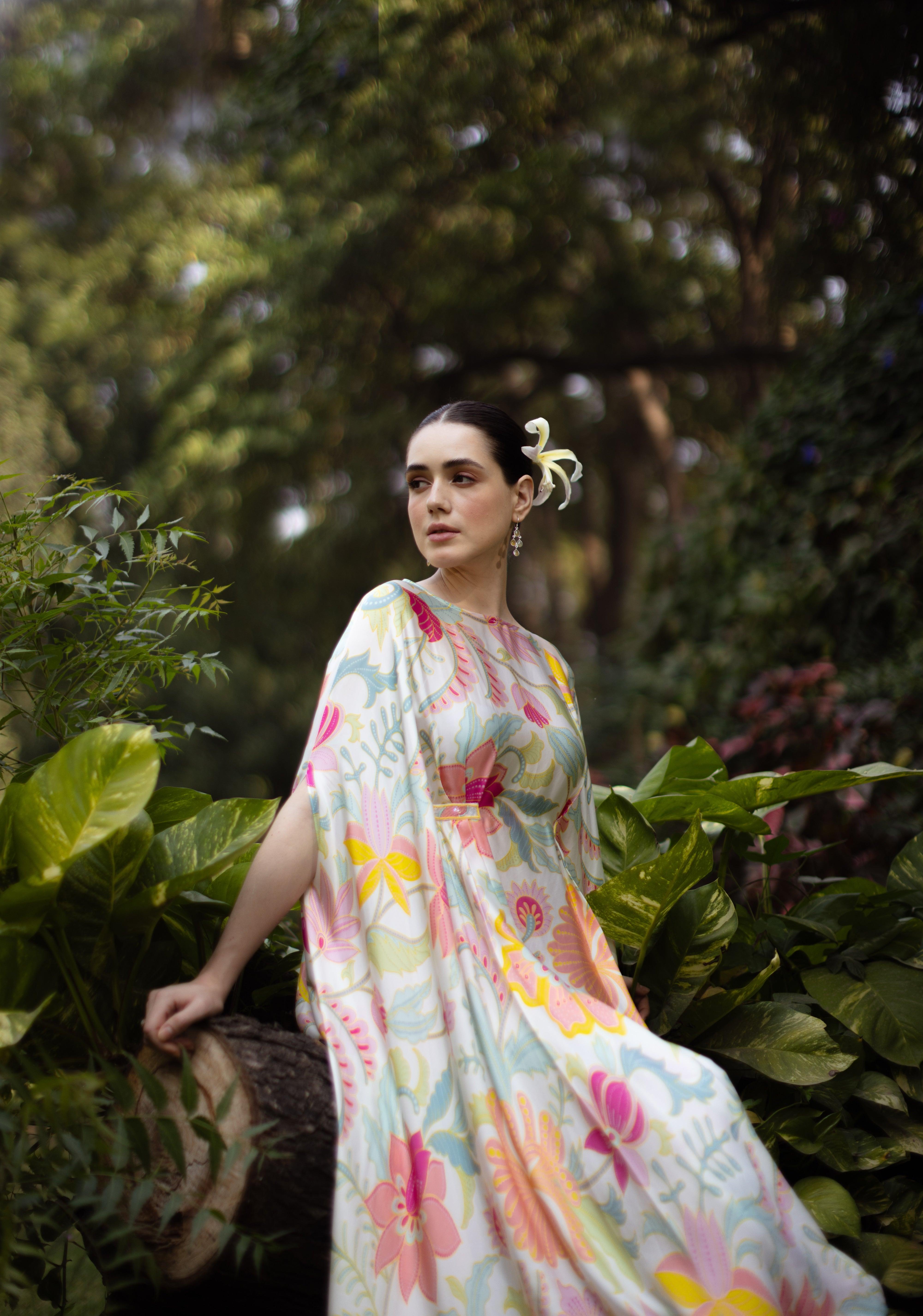 Eva Floral Kaftan Dress - Ozel