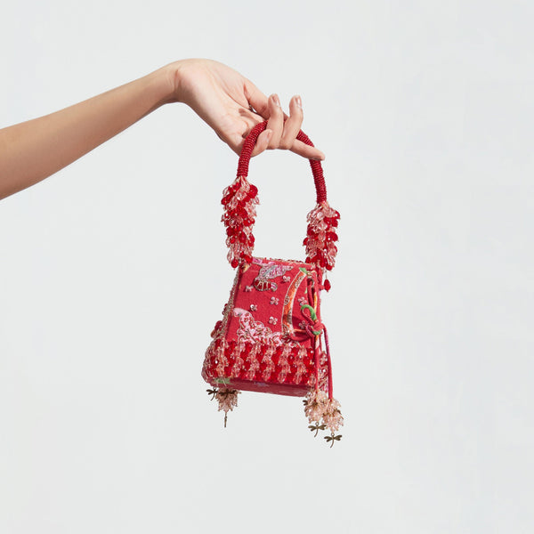Mahima Mahajan X Özel Red Rhombus Bucket Bag