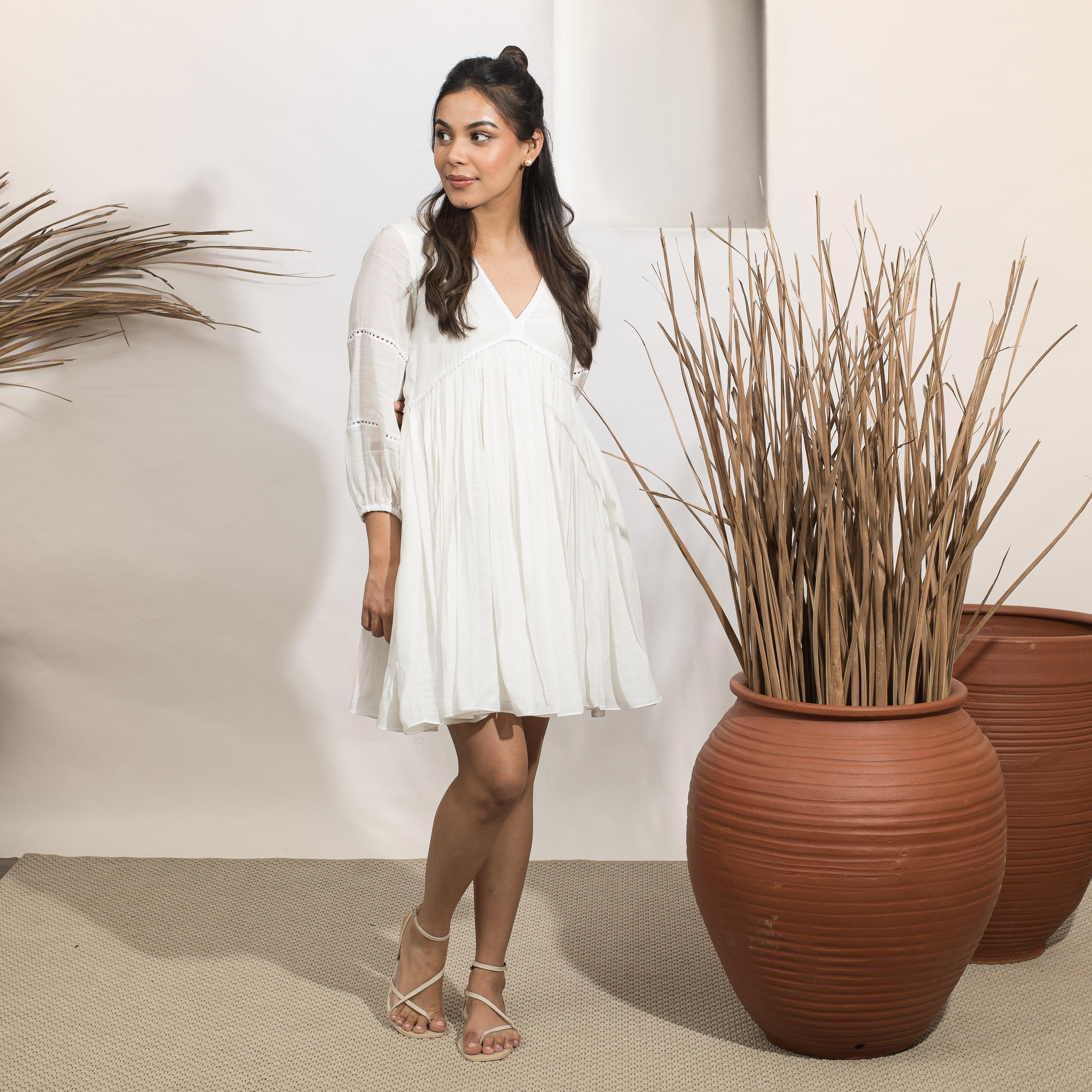 Bonita White V Neck Short Dress - Ozel