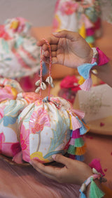 Gulaabi Floral Bucket Bag