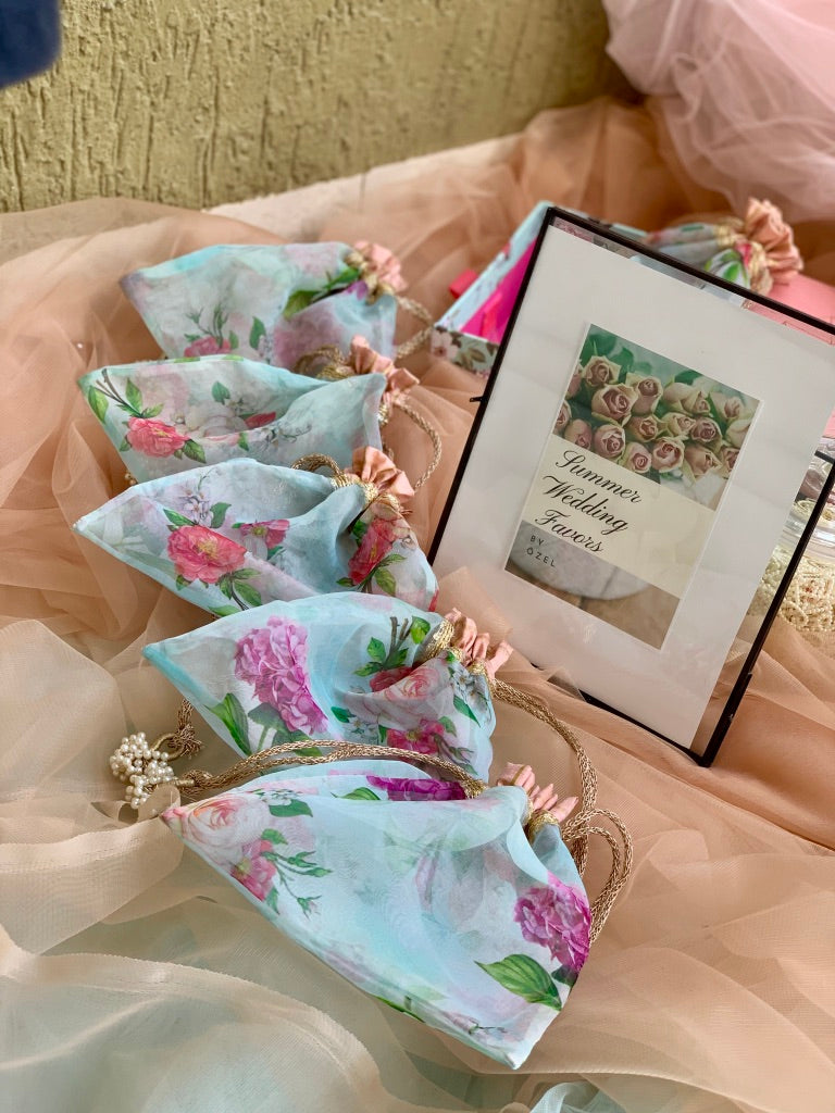 Touch me not Summer Wedding Favors - Ozel
