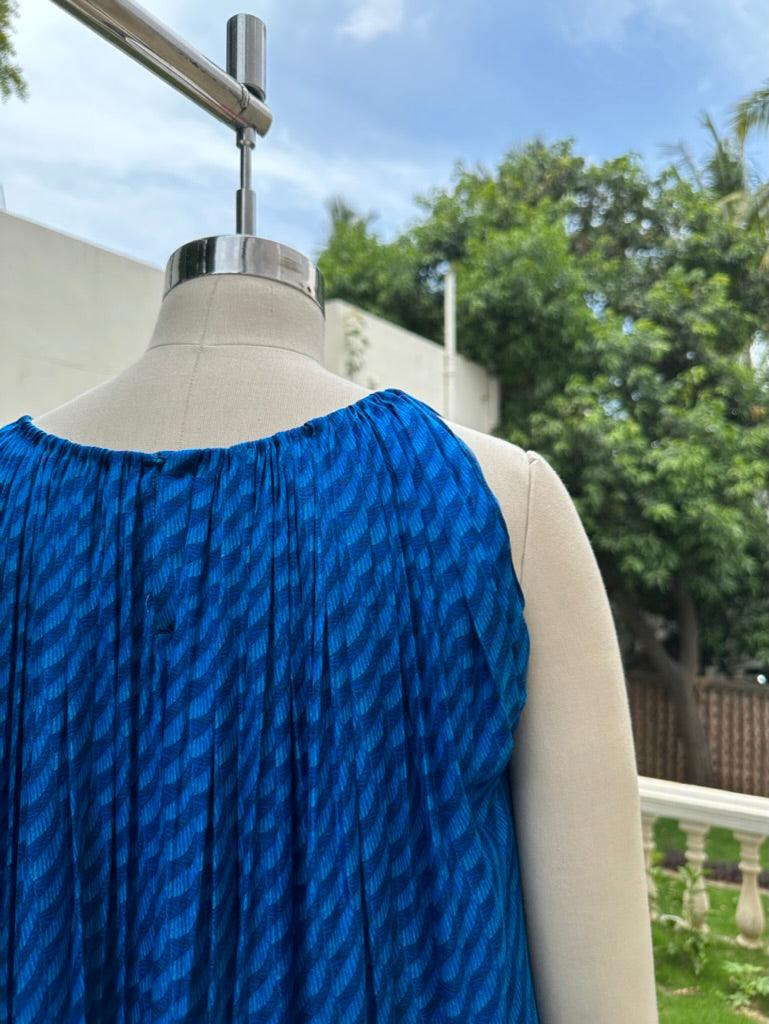 Noir Pleated Dress - Ozel