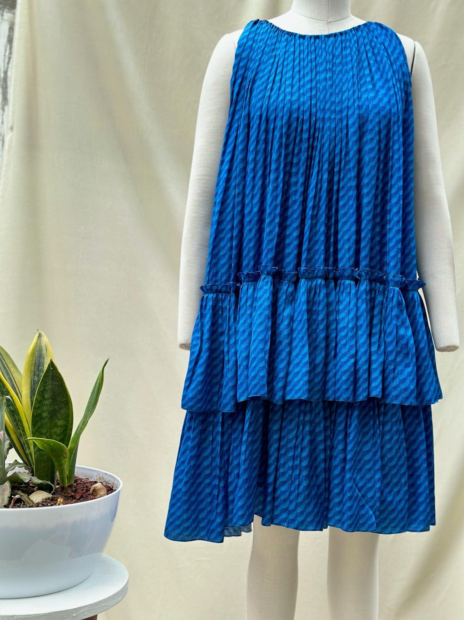 Noir Pleated Dress - Ozel