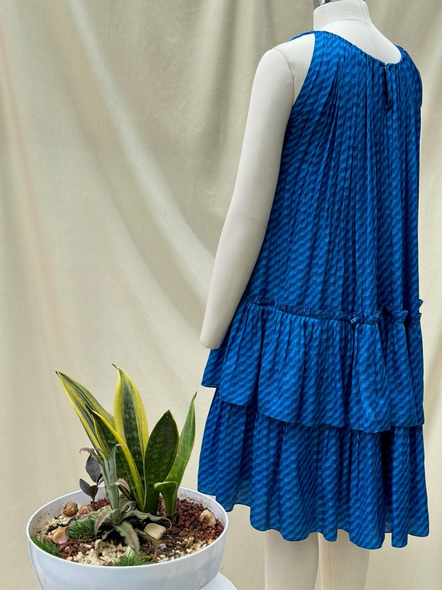 Noir Pleated Dress - Ozel