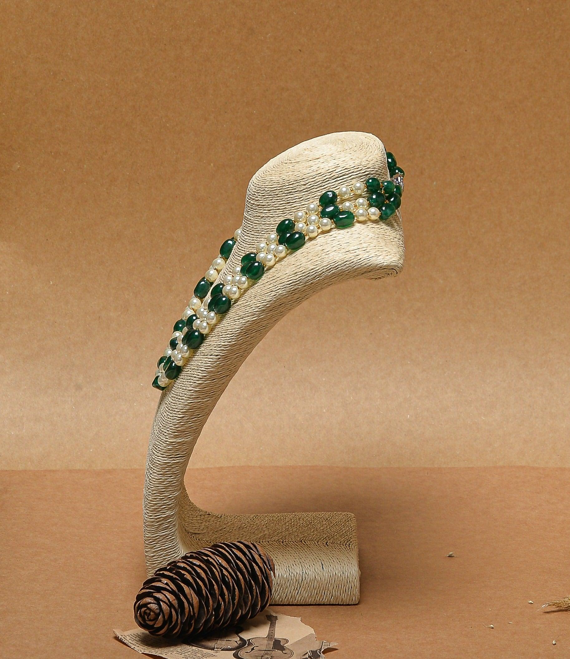 Stone and Pearl Necklace - Ozel