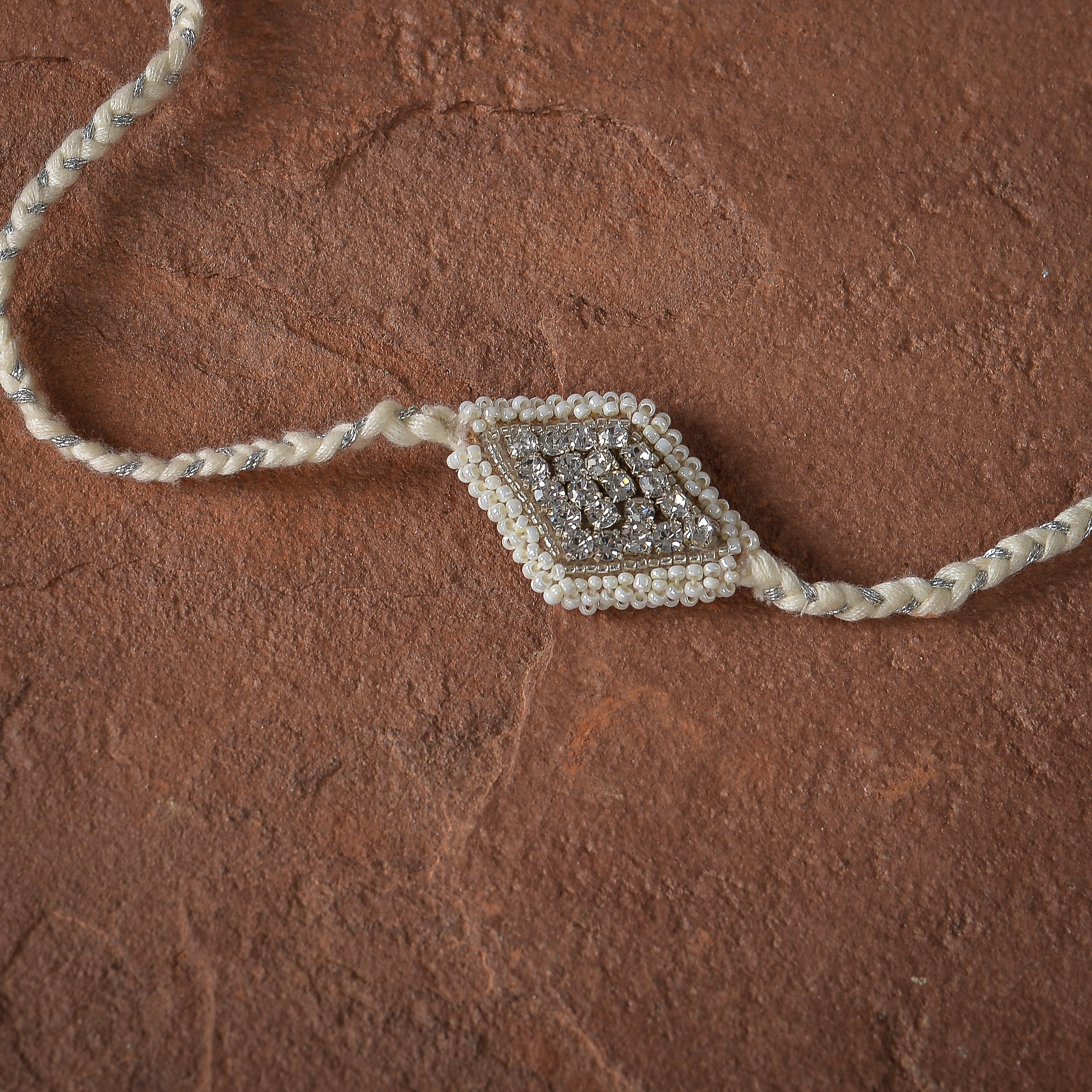 Shrey Rhinestone Barfi Rakhi Lumba - Ozel