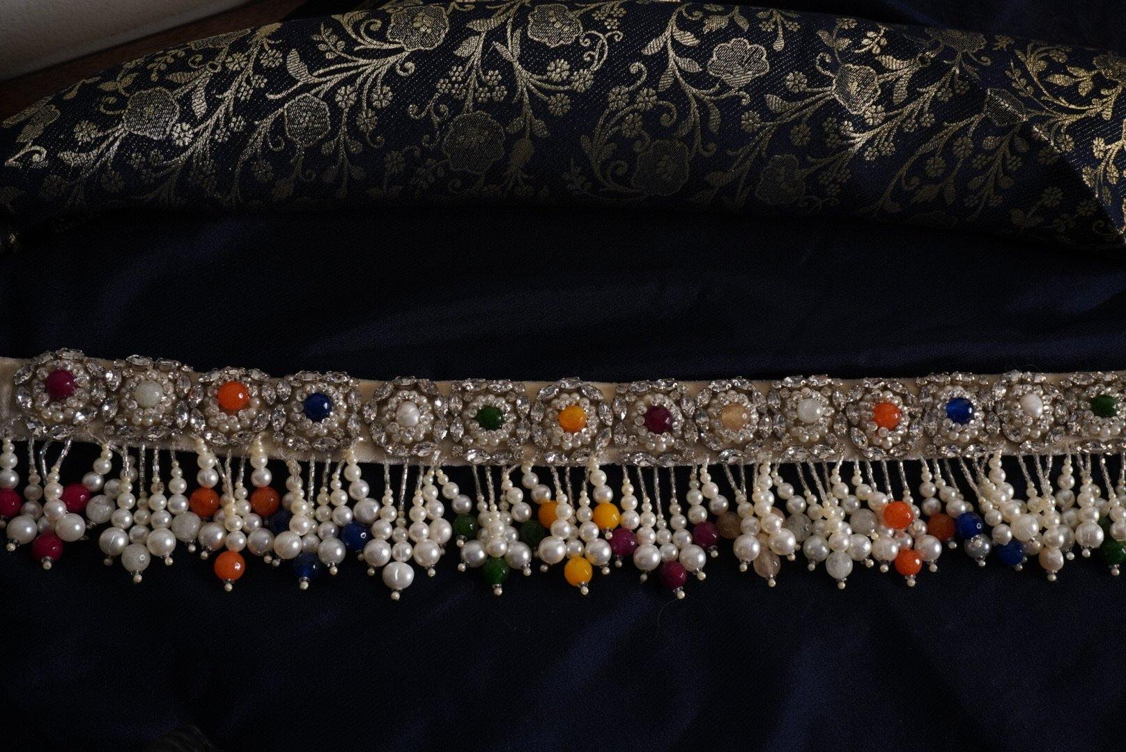 Navratan Hand Embroidered Belt - Ozel Bir Sey