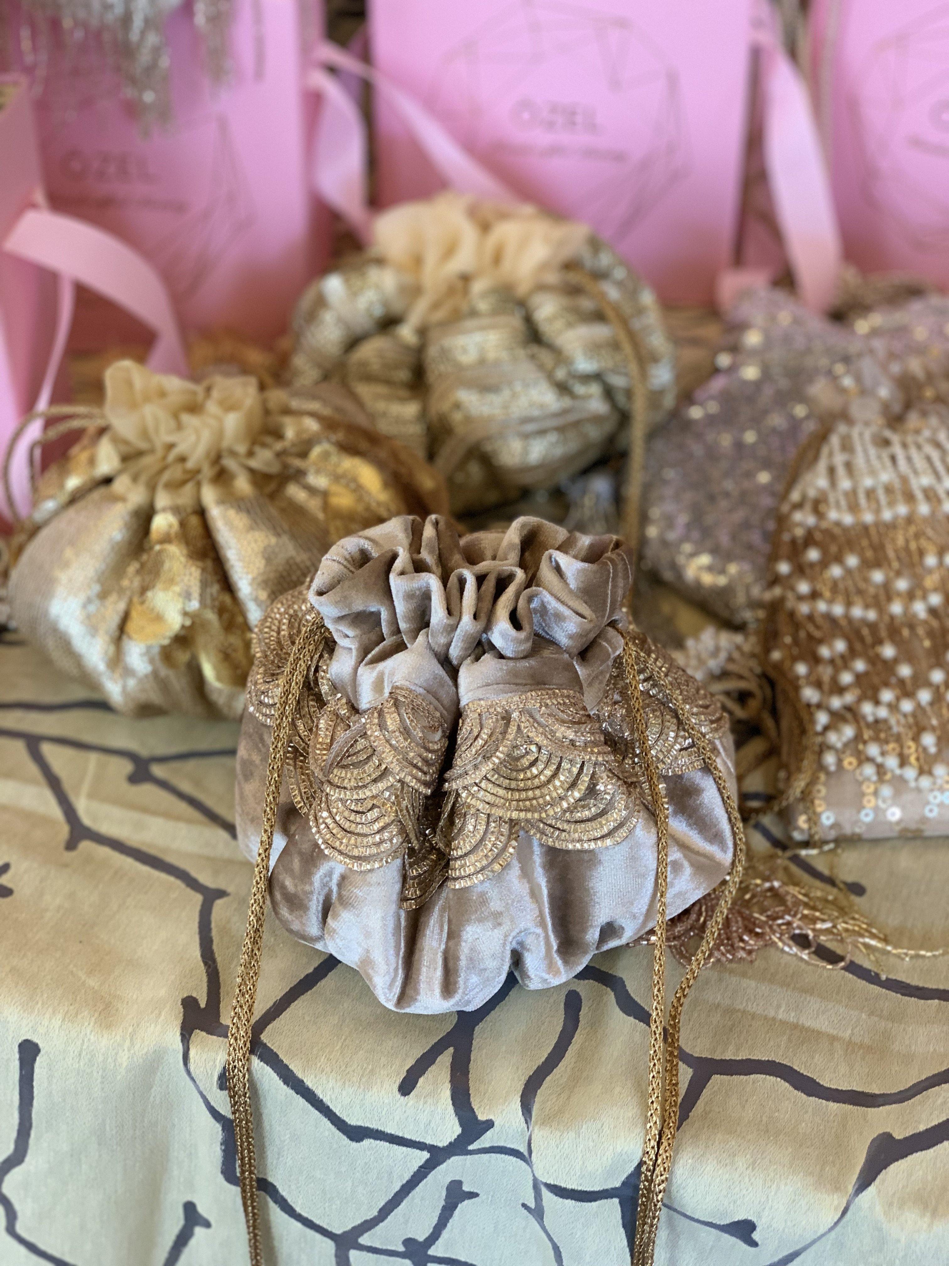 Gold Scallop Potli Bag - Ozel